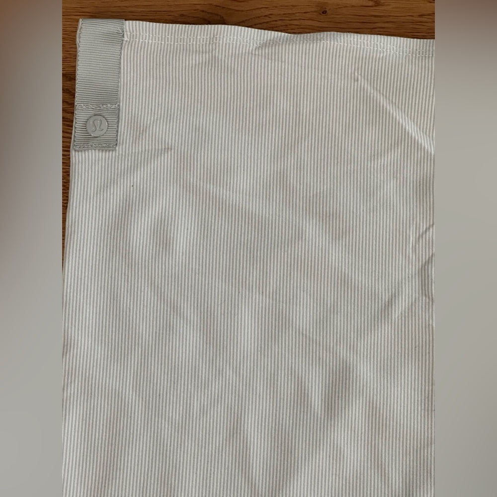 Lululemon🍋 Vinyasa Scarf Rulu Wee Stripe White Heathered Grey/White Stripe - Picture 7 of 15